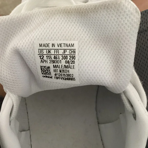 Adidas Classic White and Green Shoes - Picture 6 of 10